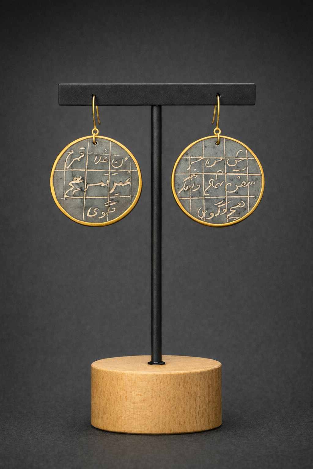 Arziva Handmade Dangle Earrings