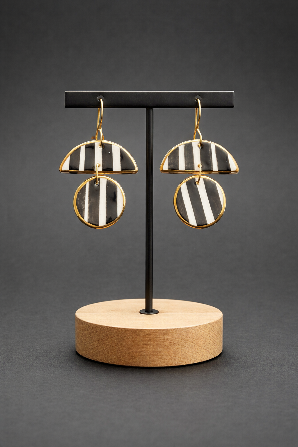 Zavira Handmade Dangle Earrings